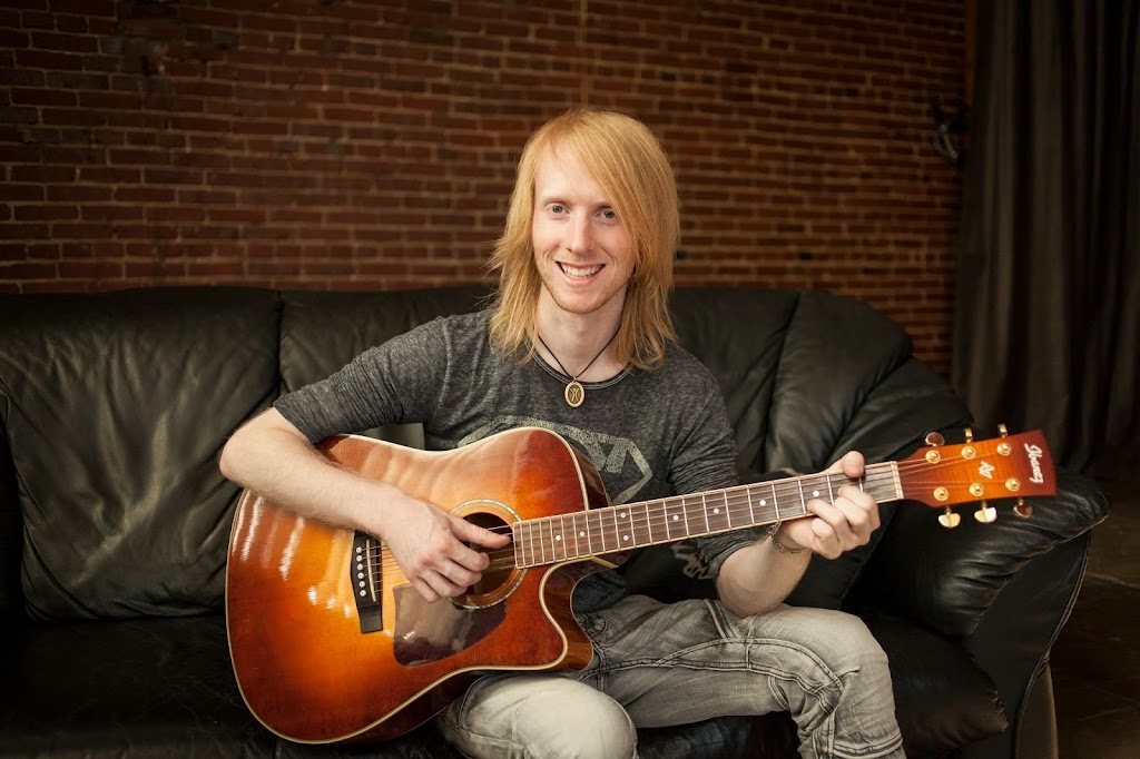 Guitar Lessons By Drew | 12445 Pacific Ave, Los Angeles, CA 90066, USA | Phone: (213) 663-6185