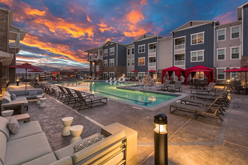 Aliso Briargate Apartments | 4562 Continental Heights, Colorado Springs, CO 80924, USA | Phone: (719) 694-2010