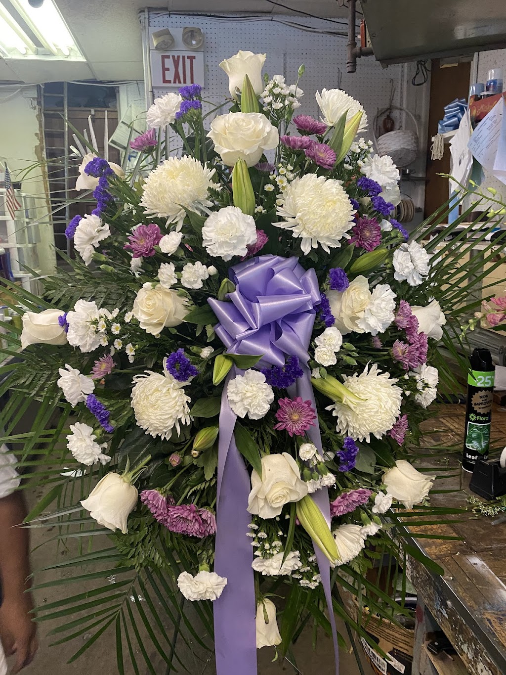 Warren Flower Shop | 3 Top of the World Way, Warren, NJ 07059, USA | Phone: (908) 520-6333