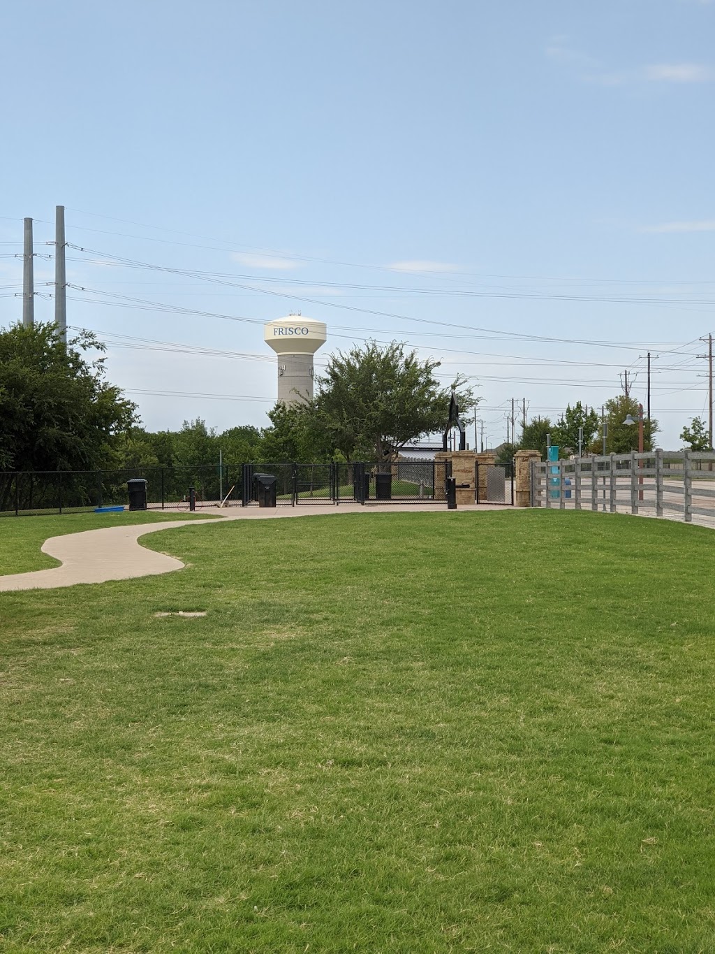 Ruff Range Dog Park | Memorial Road, 5335 4th Army Dr, Frisco, TX 75034, USA | Phone: (972) 292-6500