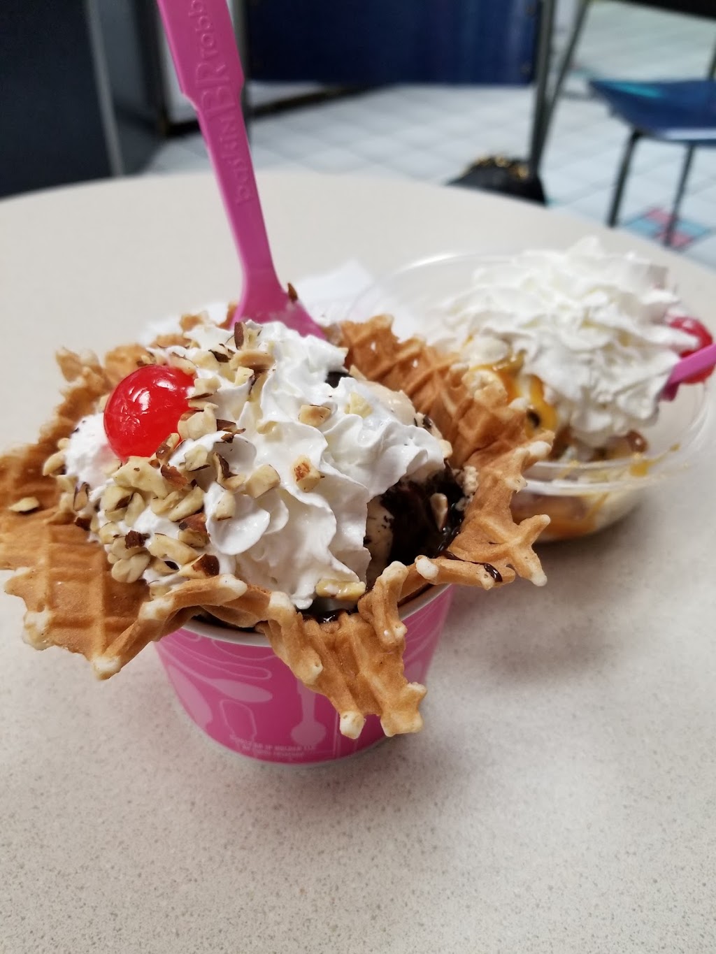 Baskin-Robbins | 4200 Chino Hills Pkwy Ste 875, Chino Hills, CA 91709, USA | Phone: (909) 393-9705