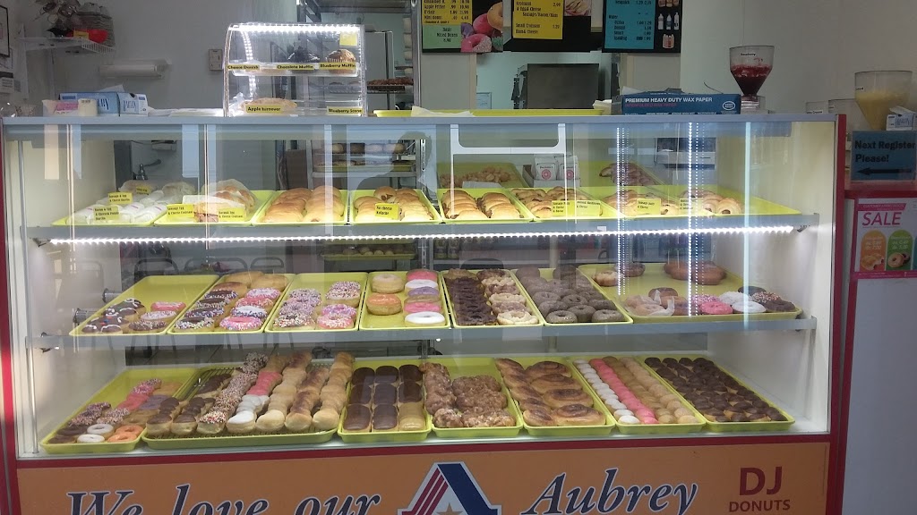 D J Donuts | 928 US-377 #108, Aubrey, TX 76227, USA | Phone: (940) 365-9989