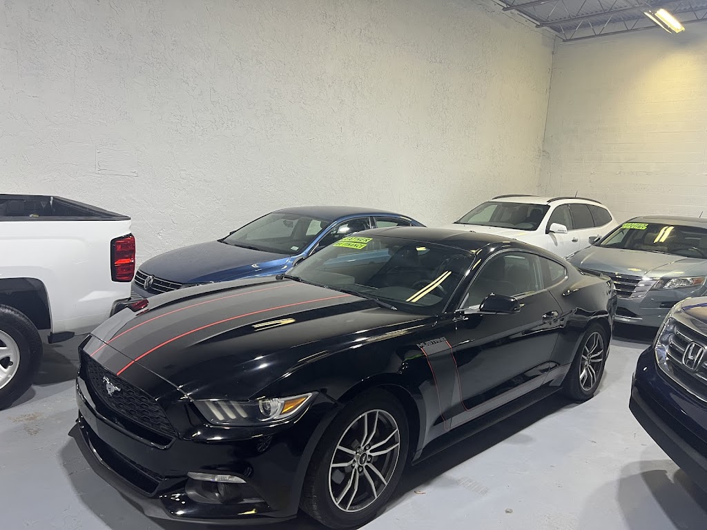 Lamberti Motors | 830 N State Rd 7, Plantation, FL 33317, USA | Phone: (954) 471-4036