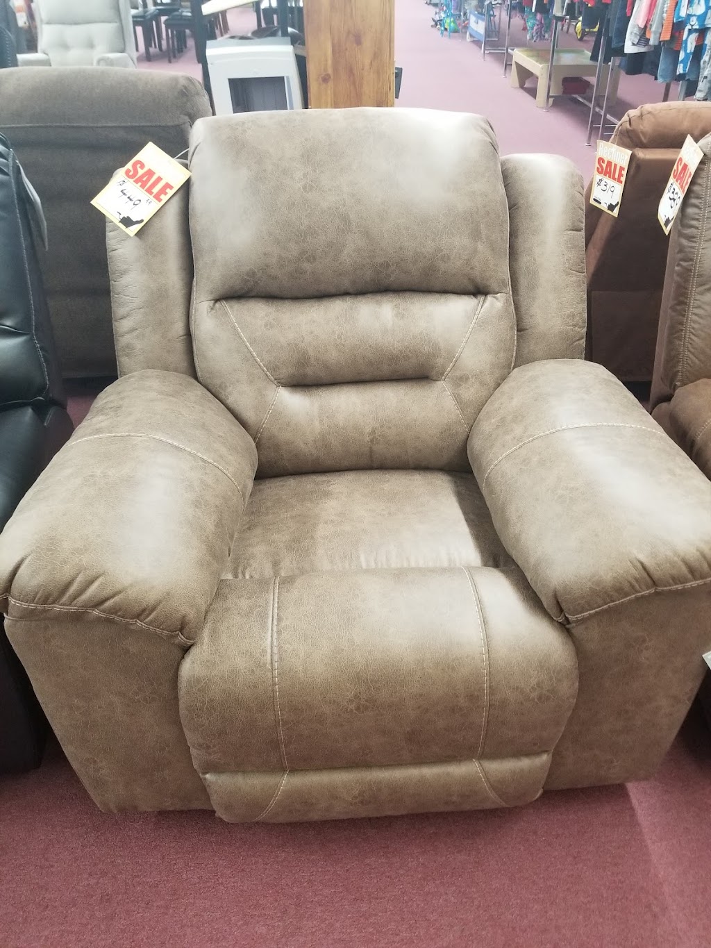 Allen Furniture | 2332 W Shawnee St, Muskogee, OK 74401, USA | Phone: (918) 682-0033