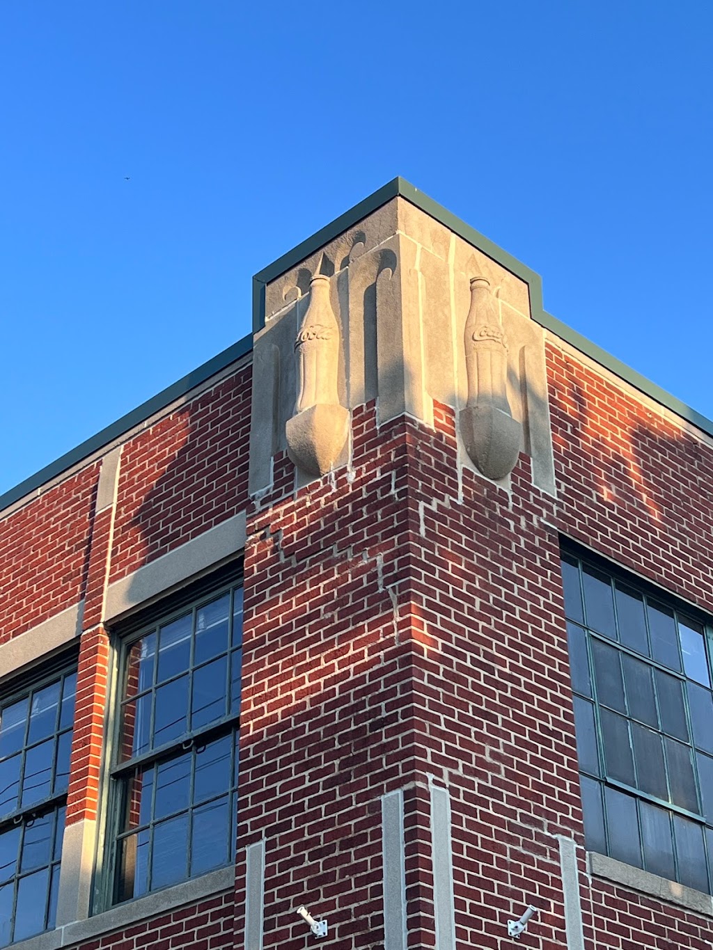 Caesarstone Office | 1401 W Morehead St STE 100, Charlotte, NC 28208, USA | Phone: (877) 978-2789