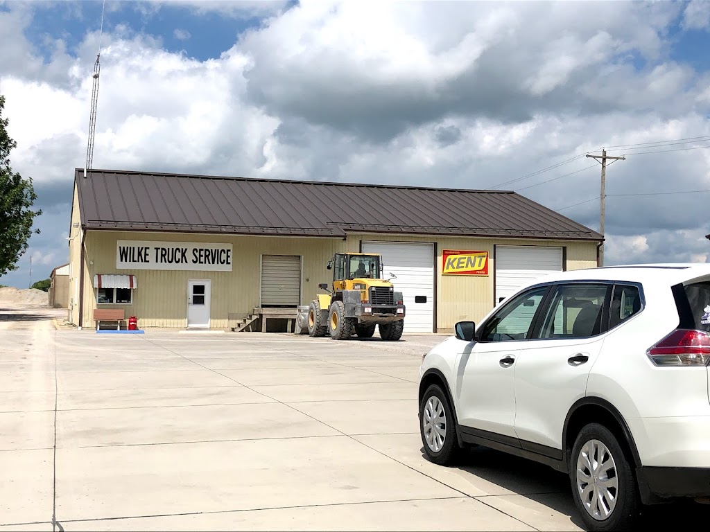 Wilke Truck Service, Inc | 7601 Wayne Rd, Breese, IL 62230, USA | Phone: (618) 526-7800