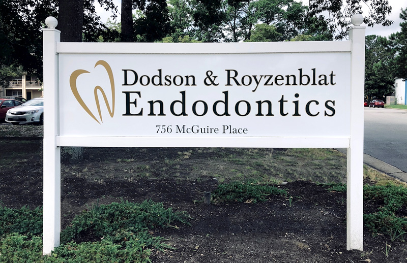 Dodson & Royzenblat Endodontics | 756 McGuire Pl, Newport News, VA 23601, USA | Phone: (757) 806-6311