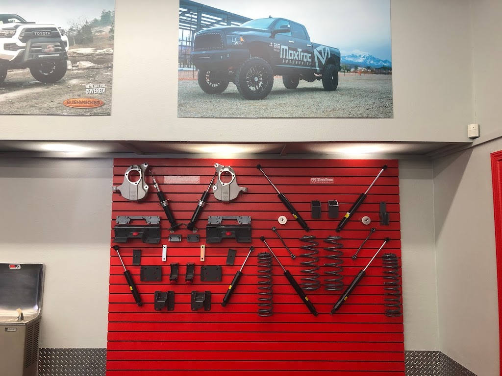 Trails End Truck Accessories | 8148 West Fwy, Fort Worth, TX 76108, USA | Phone: (817) 246-8780