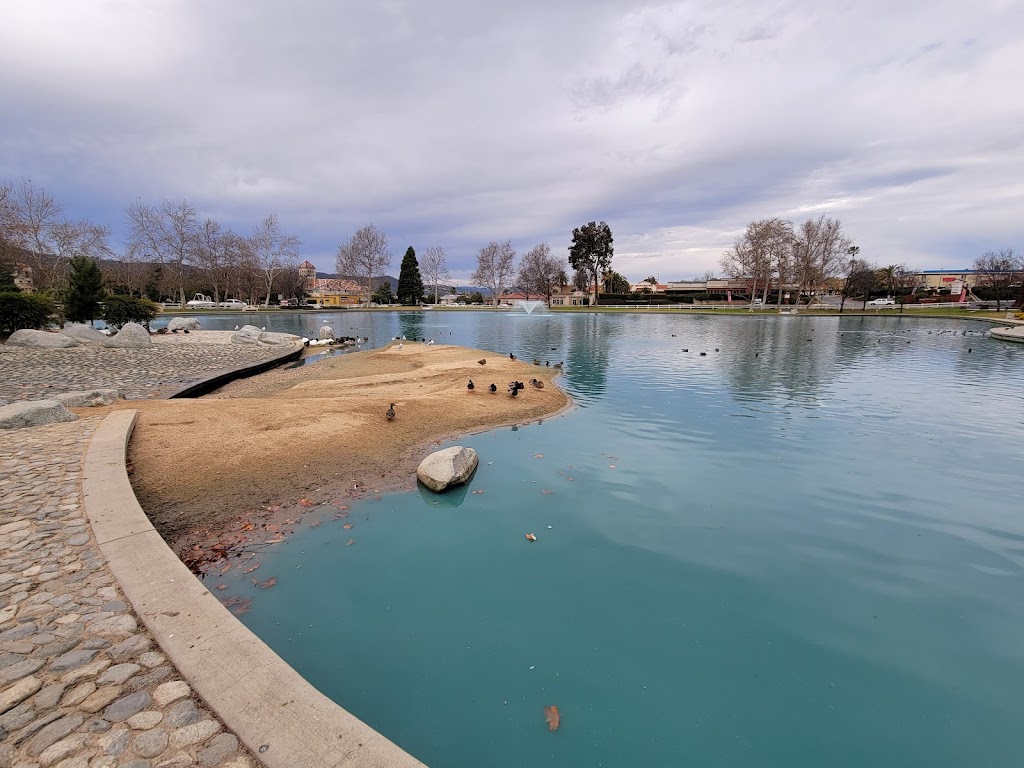 Temecula Duck Pond and park | 28250 Ynez Rd, Temecula, CA 92591, USA | Phone: (951) 694-6480