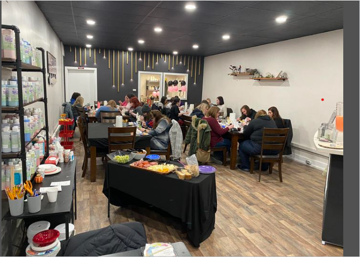 Brushstrokes Studios | 50 N Main St, Albion, NY 14411, USA | Phone: (585) 416-9634