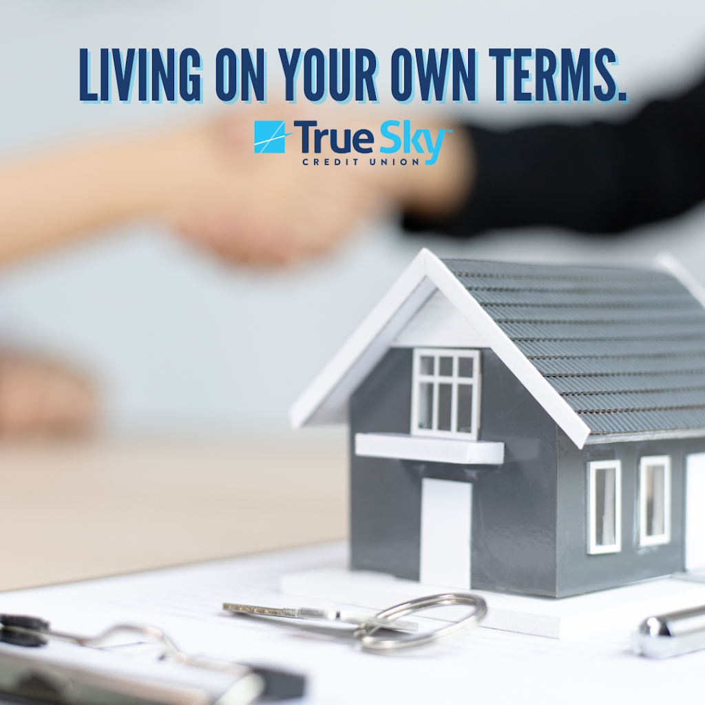 True Sky Federal Credit Union | 1301 S Ranchwood Blvd, Yukon, OK 73099, USA | Phone: (405) 682-1990