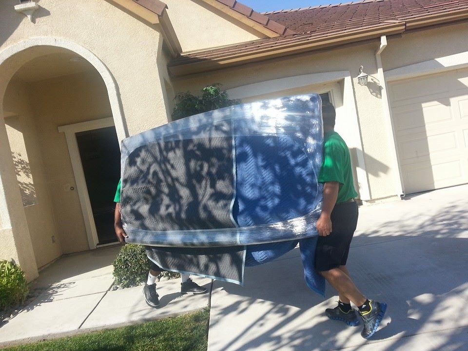 Sacramento Movers | 5800 Shadowbrook Way, Fair Oaks, CA 95628, USA | Phone: (916) 285-5475