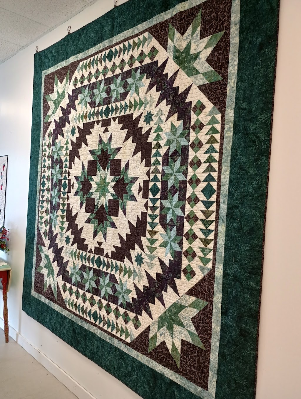 Farmer’s Wife Quilt Shop | 927 N Main St, Bluffton, IN 46714, USA | Phone: (260) 206-2864