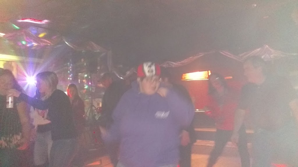 Meadowbrook Saloon | 119 Meadowbrook Rd, Fultonville, NY 12072, USA | Phone: (518) 922-7777