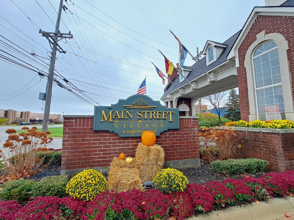 Mainstreet Village | 25300 Constitution, Novi, MI 48375, USA | Phone: (248) 349-8400