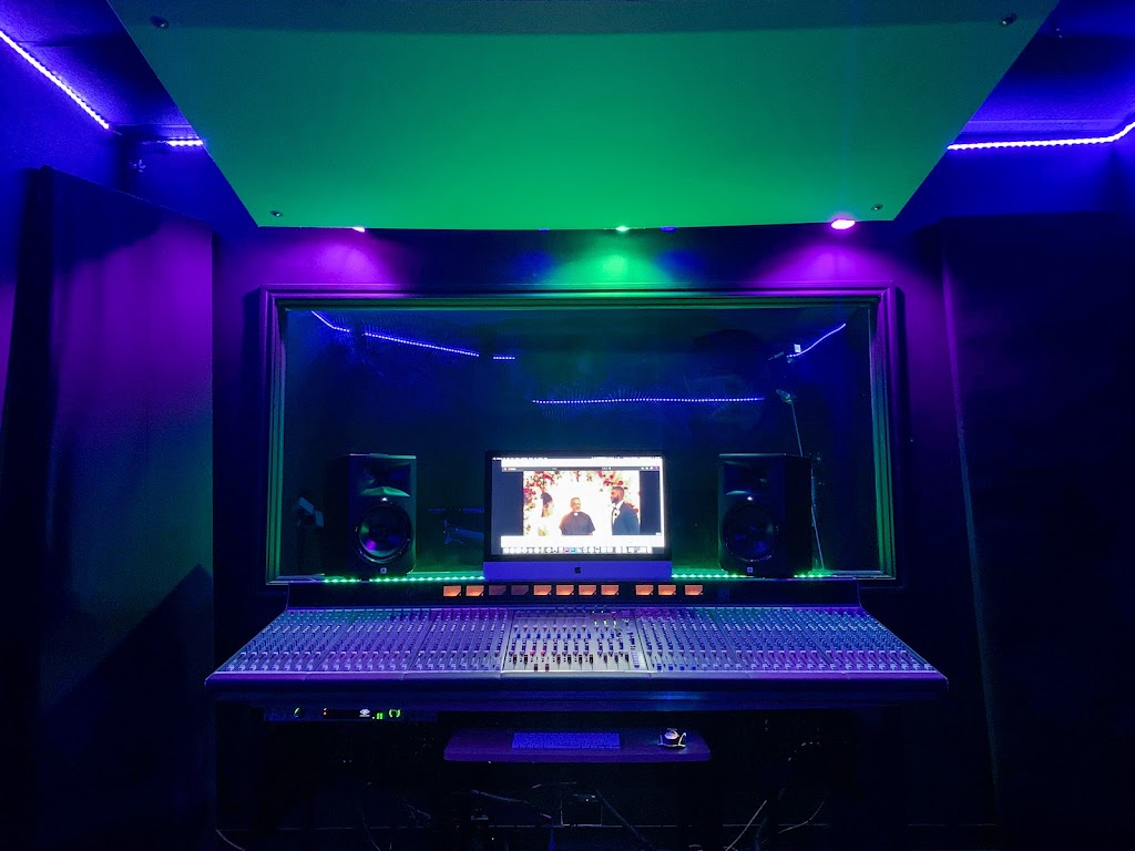 Irie Place Studios | 1301 W Parker Rd Ste 116, Plano, TX 75023, USA | Phone: (469) 842-0788