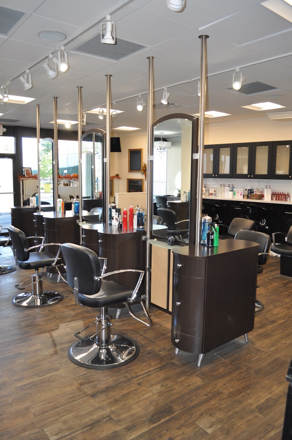 Elan Hair & Nails | 1605 Forest Ave, Staten Island, NY 10302, USA | Phone: (718) 816-6016