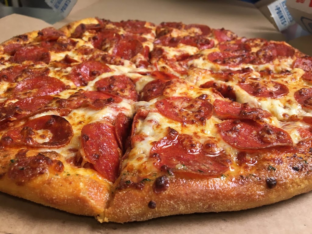 Dominos Pizza | 544 Conestoga Pkwy, Shepherdsville, KY 40165, USA | Phone: (502) 543-1212