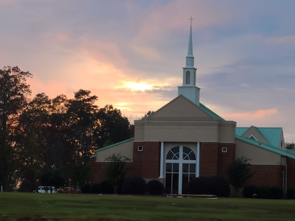 East Newnan Baptist Church | 14 Pearl Spgs Trl, Newnan, GA 30263, USA | Phone: (770) 253-0550