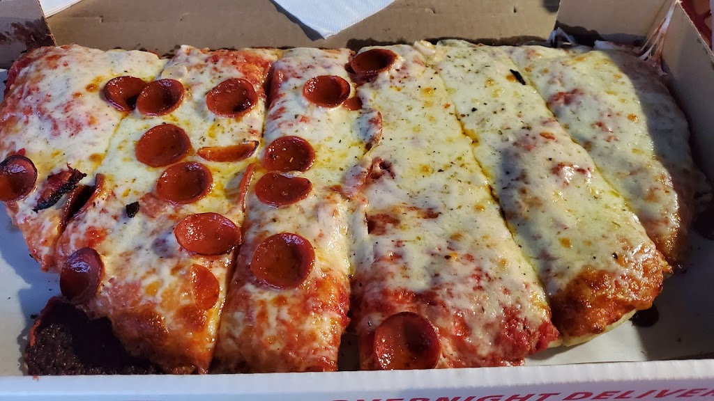 Bocce Club Pizza | 4174 Bailey Ave, Amherst, NY 14226, USA | Phone: (716) 833-1344