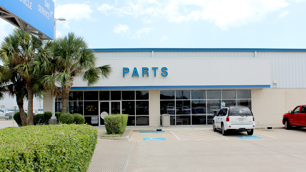 Monument Chevrolet Parts | 3940 Pasadena Fwy, Pasadena, TX 77503, USA | Phone: (713) 580-1557