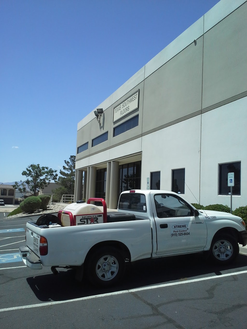 Xtreme pest control | 332 Emerald Acres St, El Paso, TX 79928, USA | Phone: (915) 525-8604