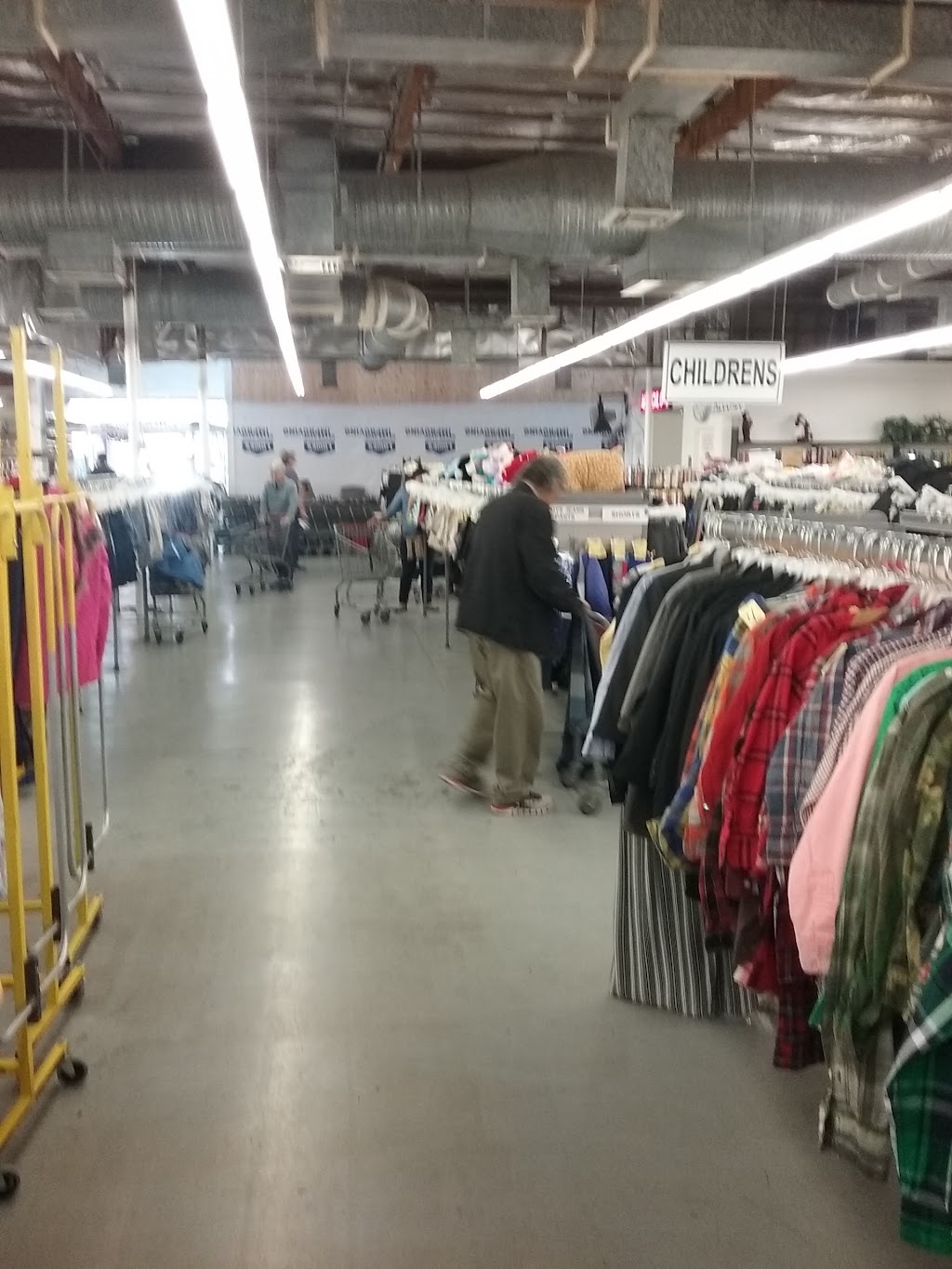 Community Thrift Store | 19720 Arrow Hwy, Covina, CA 91724, USA | Phone: (626) 331-5122