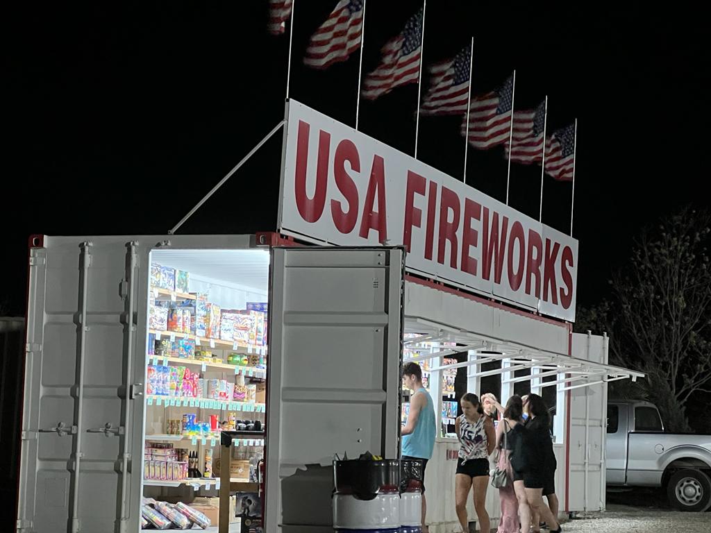 USA Fireworks | 2 Gaffield Rd, Justin, TX 76247, USA | Phone: (972) 979-7102