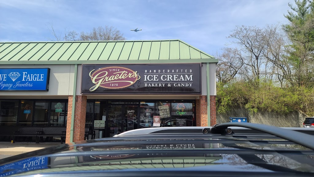 Graeters Ice Cream | 3301 Westbourne Dr, Cincinnati, OH 45248, USA | Phone: (513) 922-8700