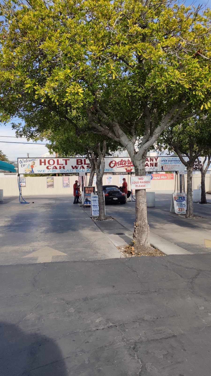 Holt Boulevard Car Wash | 322 W Holt Blvd, Ontario, CA 91762, USA | Phone: (909) 983-1500