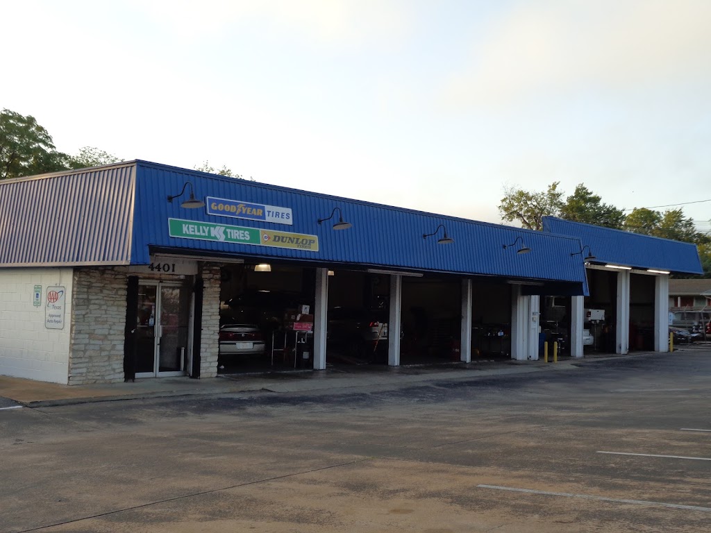 Leonards Garage & Service Center (South Austin Auto Shop) | 4401 S 1st St, Austin, TX 78745, USA | Phone: (512) 445-2892