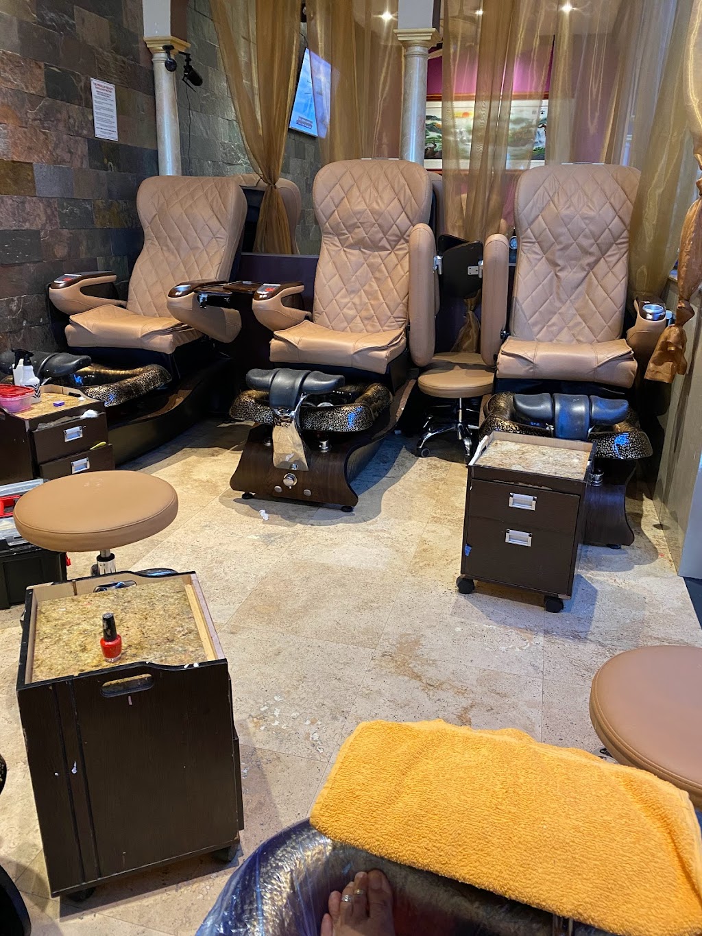 Venetian Nail Spa | 530 SW 145th Terrace, Pembroke Pines, FL 33027, USA | Phone: (954) 430-4573