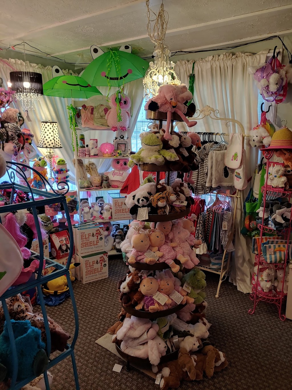 Tickled Pink | 605 N Main St, Nicholasville, KY 40356, USA | Phone: (859) 885-1232