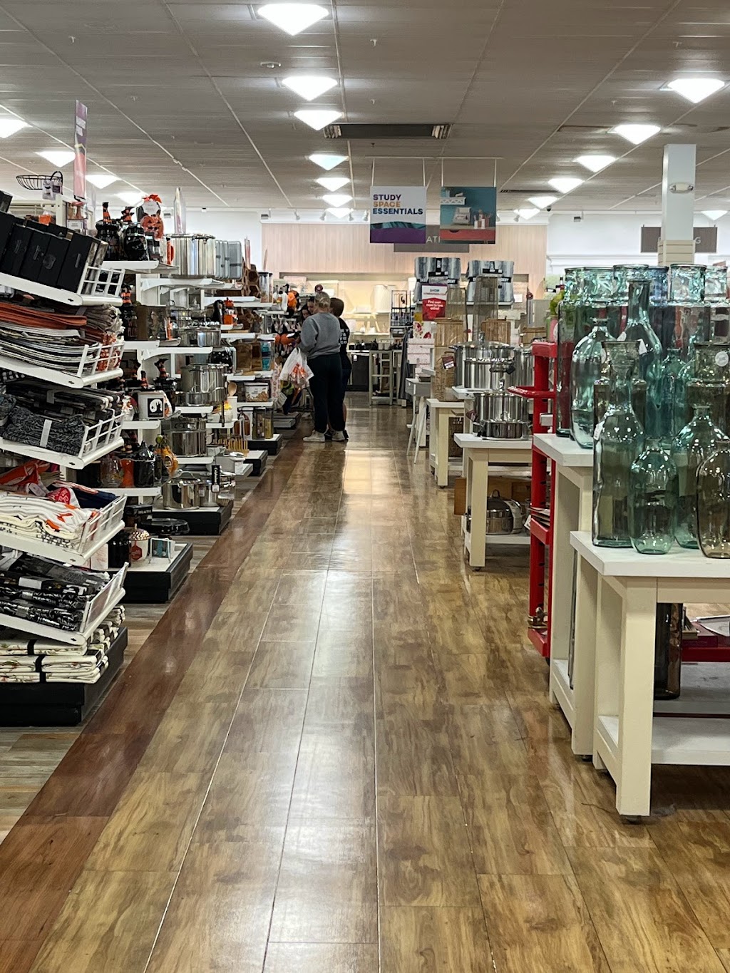 HomeGoods | 7055 Market Pl Dr, Aurora, OH 44202, USA | Phone: (330) 995-3231