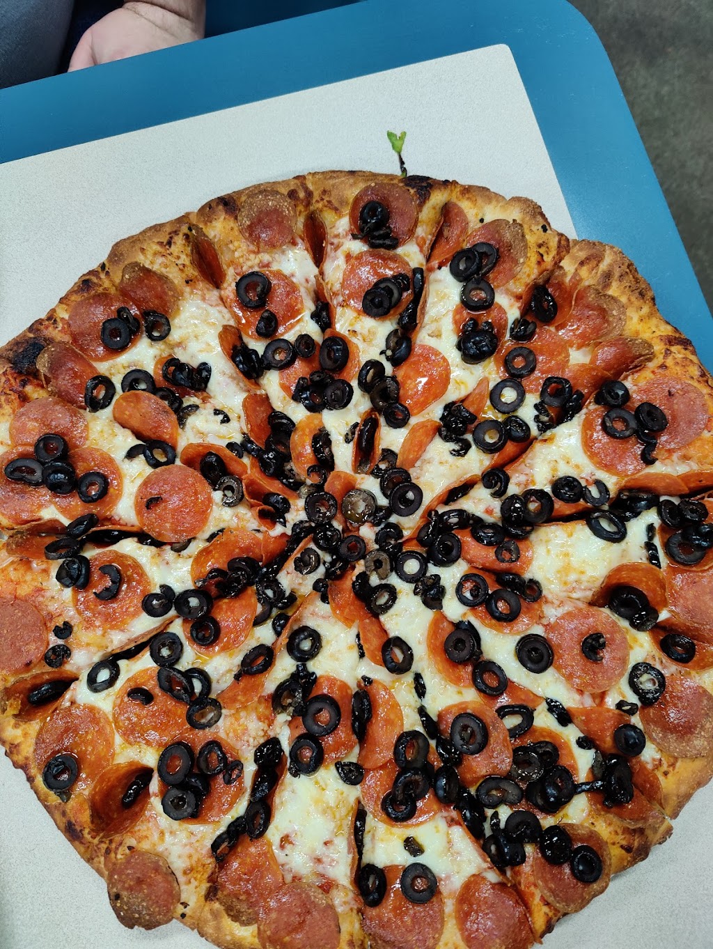 Tonys Pizza | 4750 Coffee Rd # 101, Bakersfield, CA 93308 | Phone: (661) 588-4700