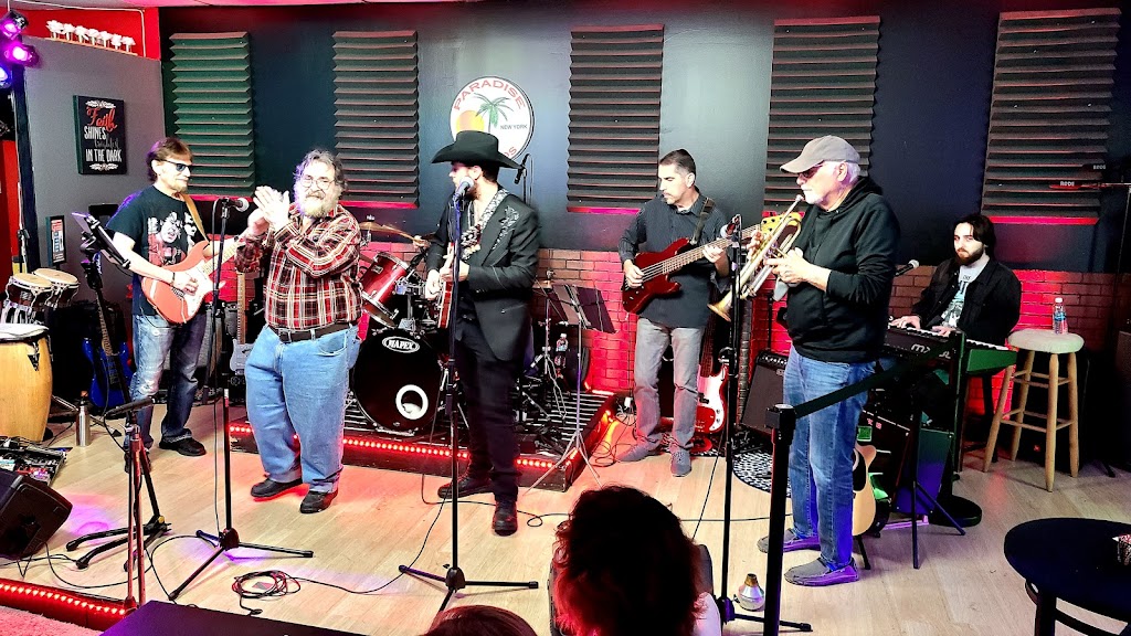 Paradise Studios NY | 20 Broadway, Massapequa, NY 11758, USA | Phone: (516) 799-4328