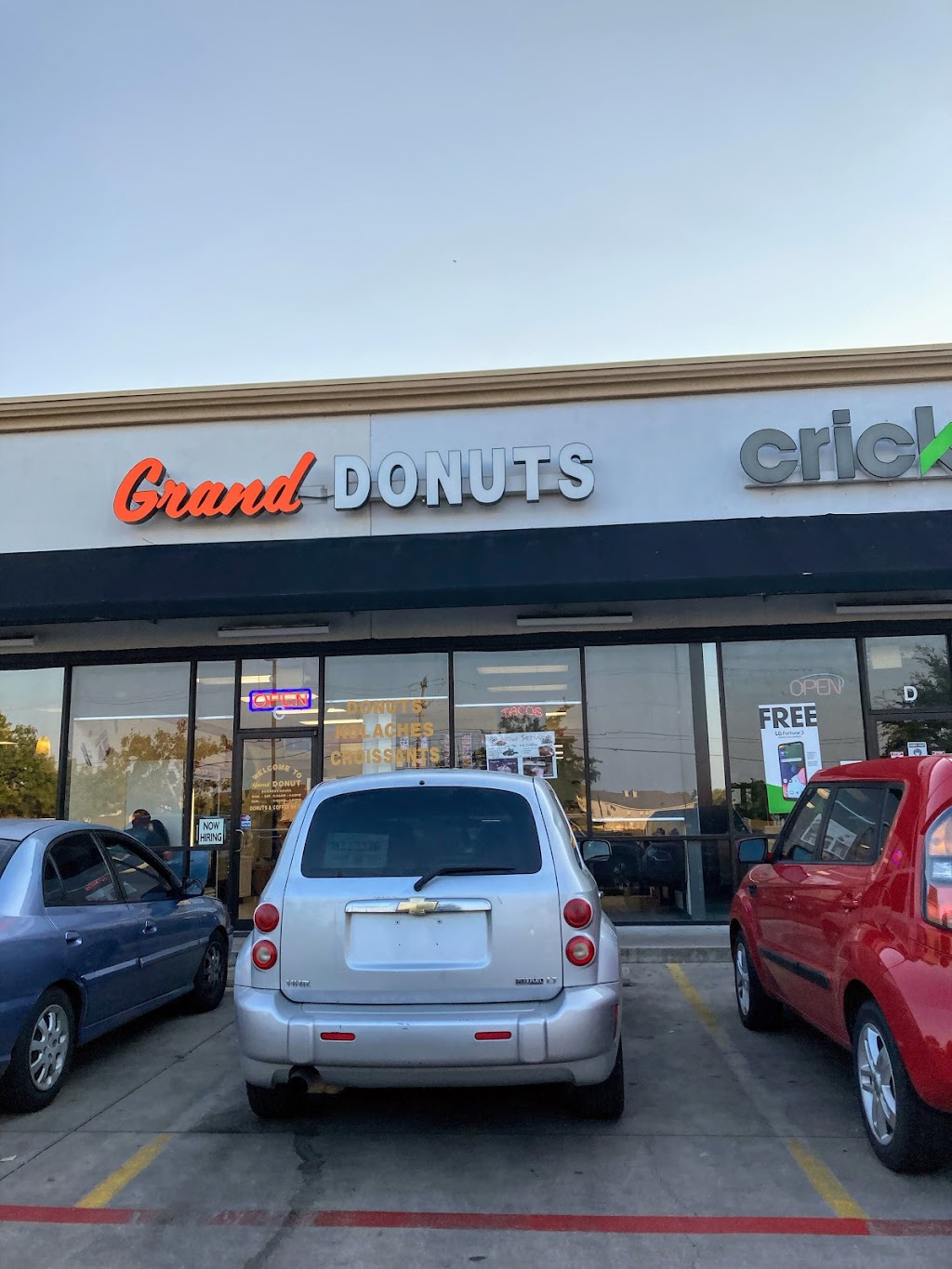 Super Donuts 8 | 2800 S Bagdad Rd, Leander, TX 78641, USA | Phone: (512) 528-1332