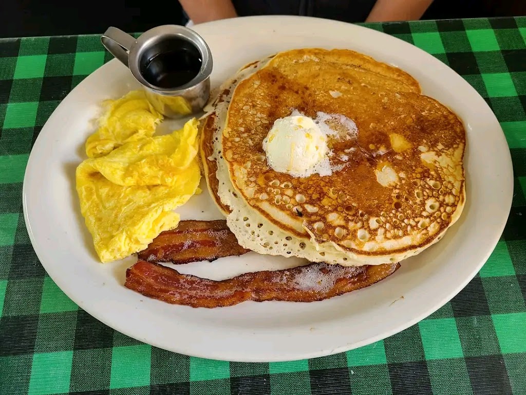 Green Hill Diner | 679 IN-135, Morgantown, IN 46160, USA | Phone: (317) 800-5625