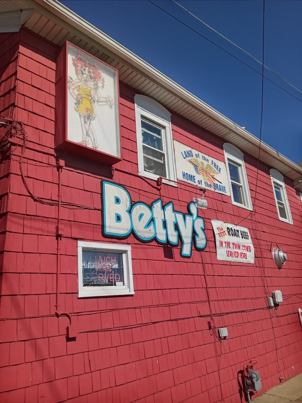 Bettys Grill | 215 Main St, North Tonawanda, NY 14120, USA | Phone: (716) 693-6422