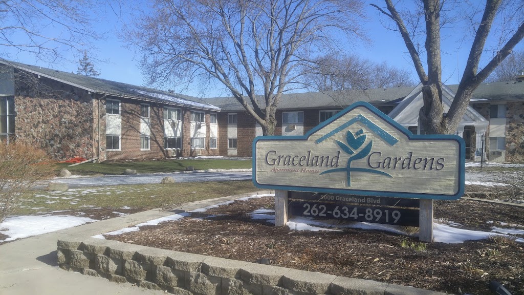 Graceland Gardens Apartments | 5000 Graceland Blvd, Mt Pleasant, WI 53406, USA | Phone: (262) 634-8919