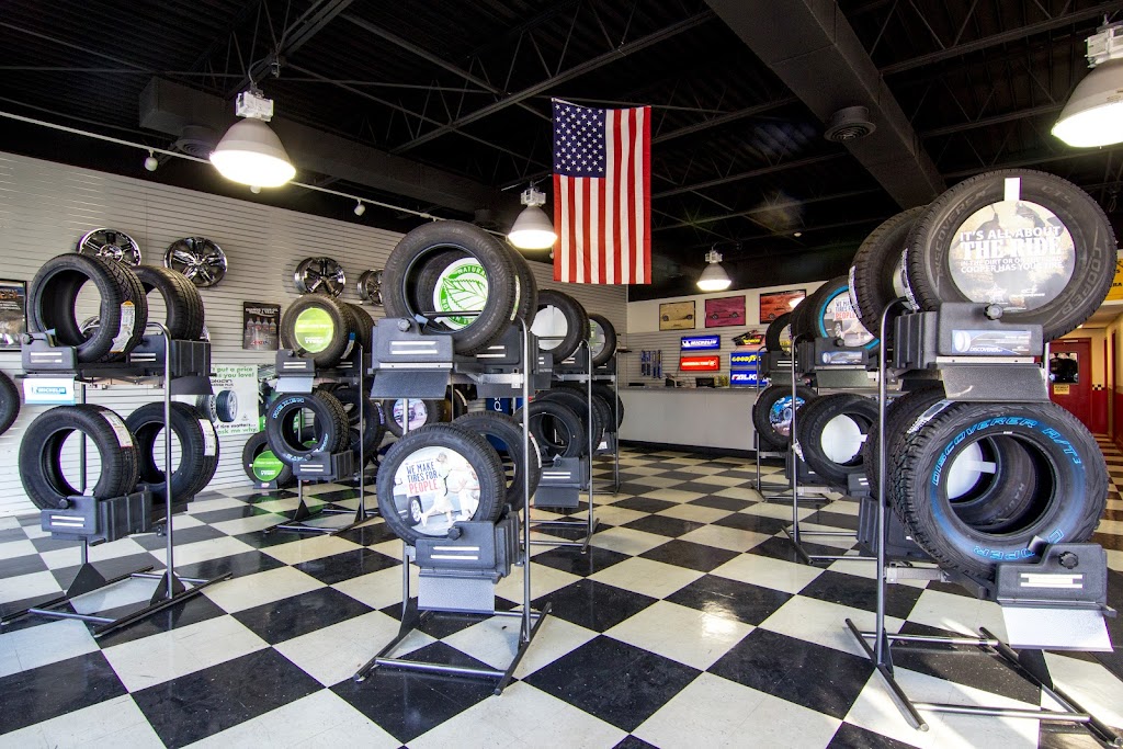 Leslie Tire | 144 Northbound Gratiot Ave, Mt Clemens, MI 48043, USA | Phone: (586) 463-0922