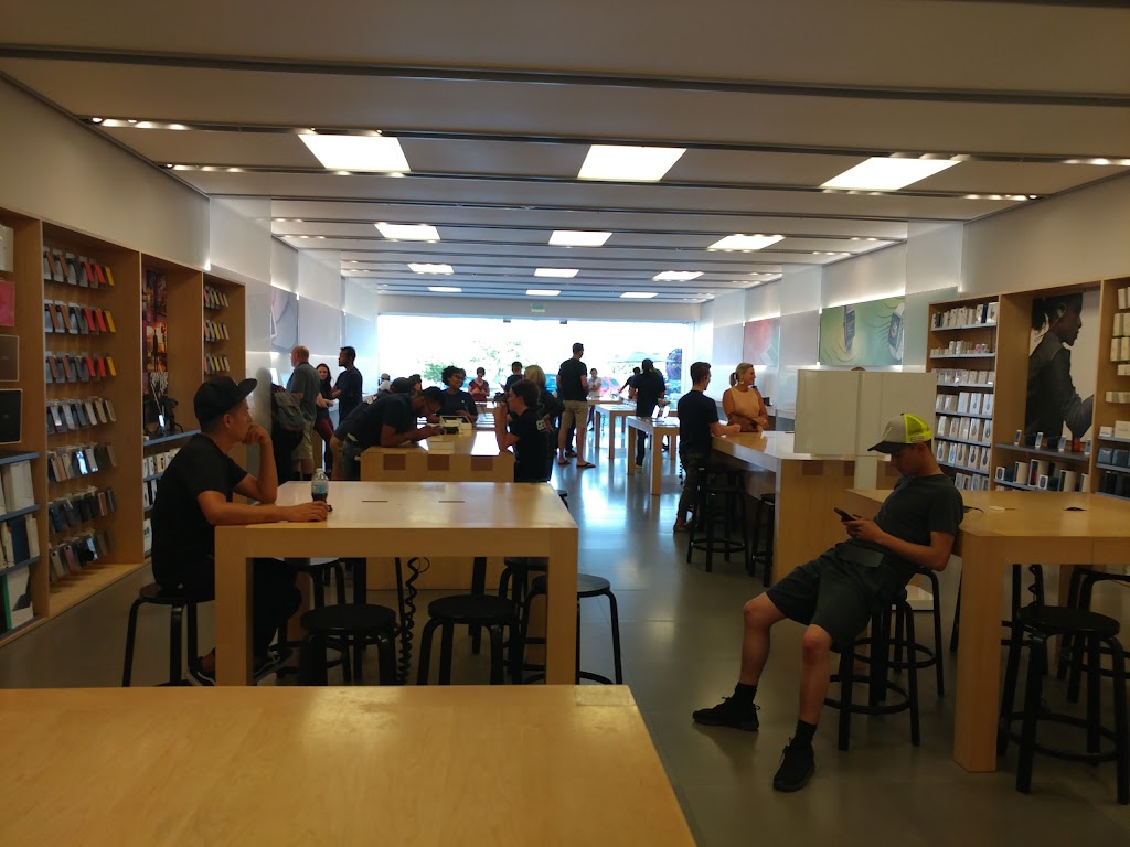 Apple Summit Sierra | 13945 S Virginia St, Reno, NV 89511, USA | Phone: (775) 333-5460