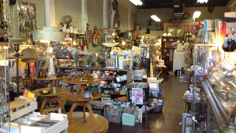 Hodgsons Antiques | 1005 Mission St Suite C, South Pasadena, CA 91030, USA | Phone: (626) 799-0229