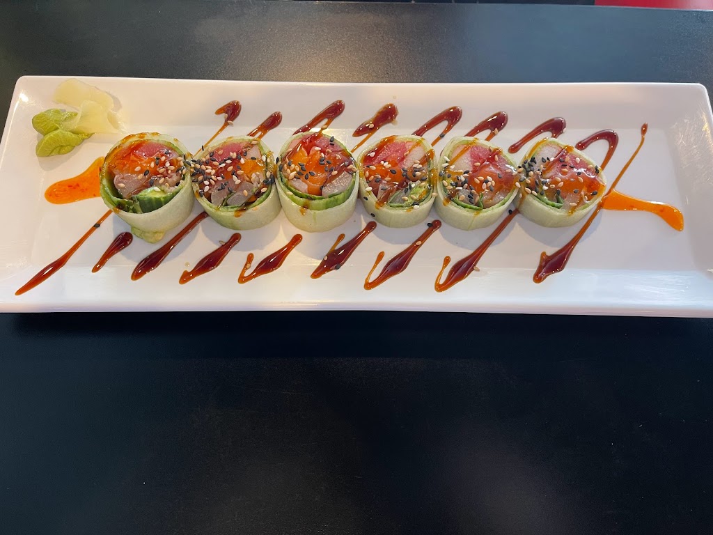 Rock N Roll Sushi Slidell | 680 Town Center Pkwy, Slidell, LA 70458, USA | Phone: (985) 649-4051