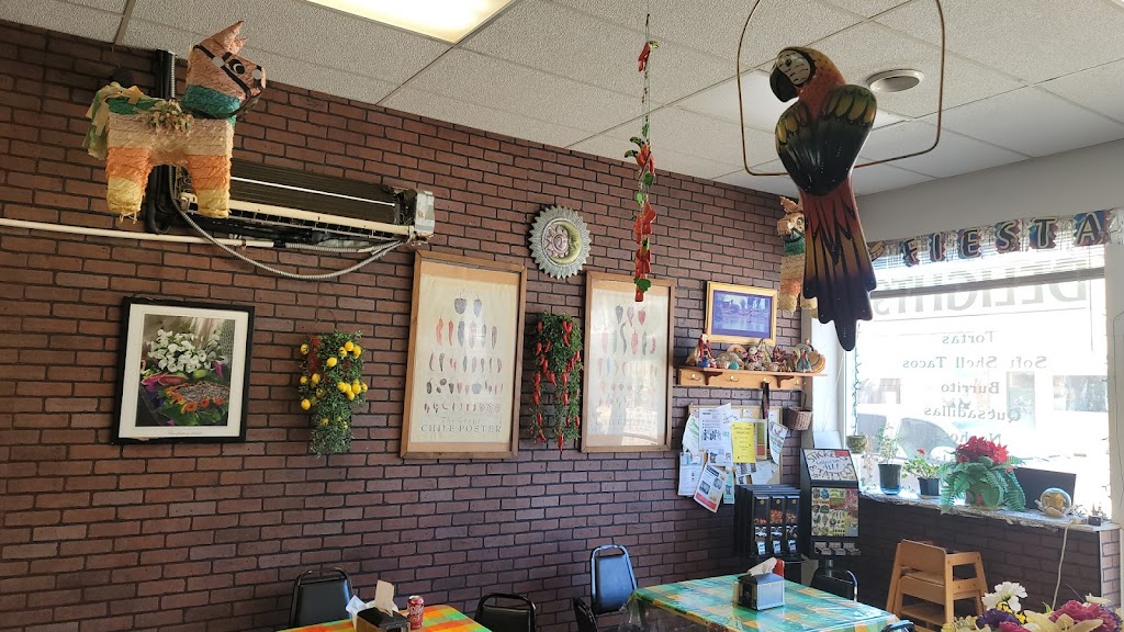 El Tacazo Mexican Delights | 95 E Minnesota St, Le Center, MN 56057, USA | Phone: (507) 357-2232