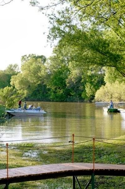 Creek Harbor Fish Camp | 5929 Indian Creek Rd, Fort Worth, TX 76179, USA | Phone: (817) 236-6111