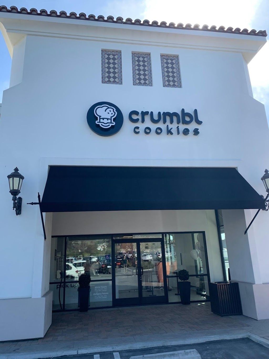 Crumbl Cookies - San Clemente | 410 Camino De Estrella, San Clemente, CA 92672, USA | Phone: (949) 234-7797