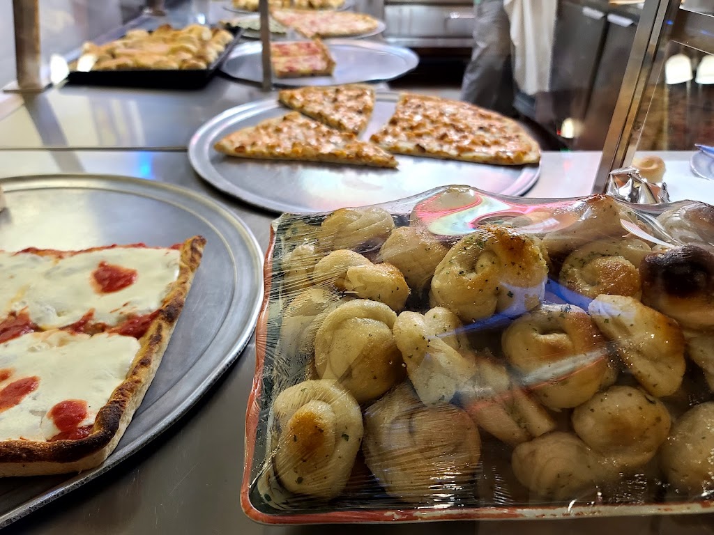 Napoli Pizza & Restaurant | 116 Northern Blvd, Great Neck, NY 11021, USA | Phone: (516) 487-8435