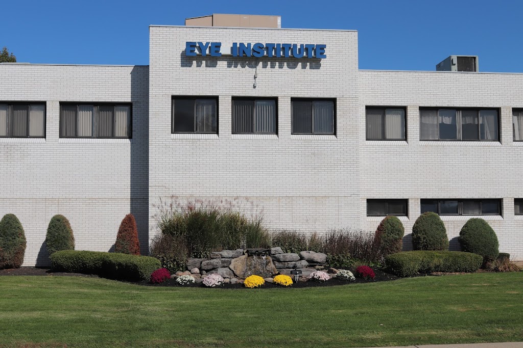 Eye Health Associates, Inc | 170 Maple Rd, Buffalo, NY 14221, USA | Phone: (716) 632-2020