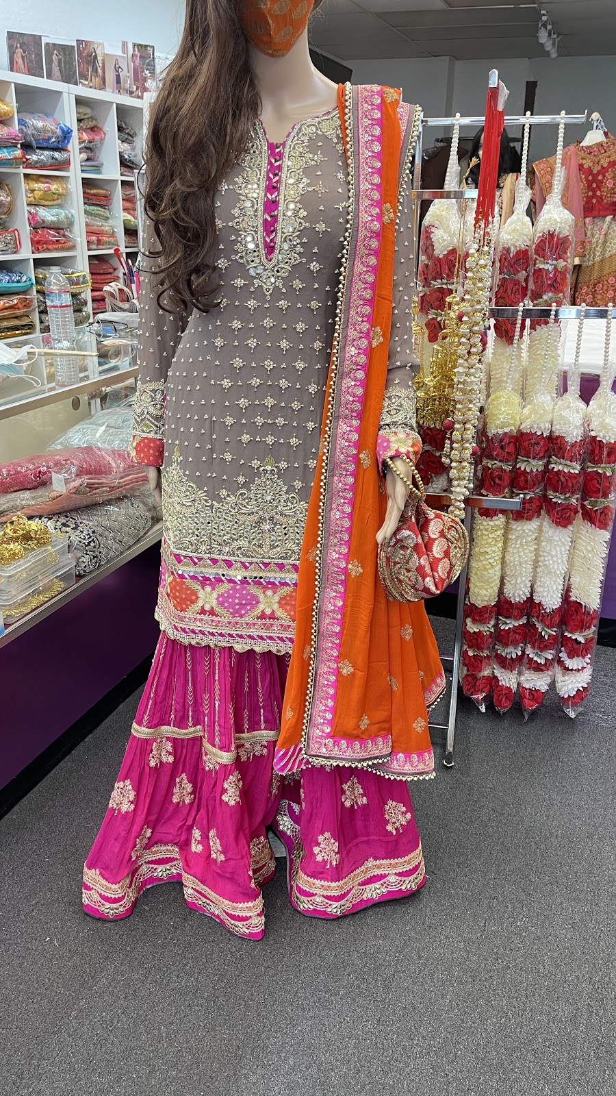 Kearrahs Indian Boutique | 6664 Valley Hi Dr, Sacramento, CA 95823 | Phone: (916) 254-7144